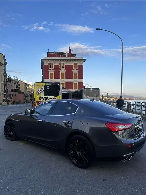 Usata Maserati Ghibli 275 CV (202 kW) 2016 Berlina