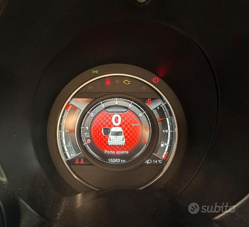Usata Fiat 500 Abarth 180 CV (132 kW) 2024 Nero Utilitaria