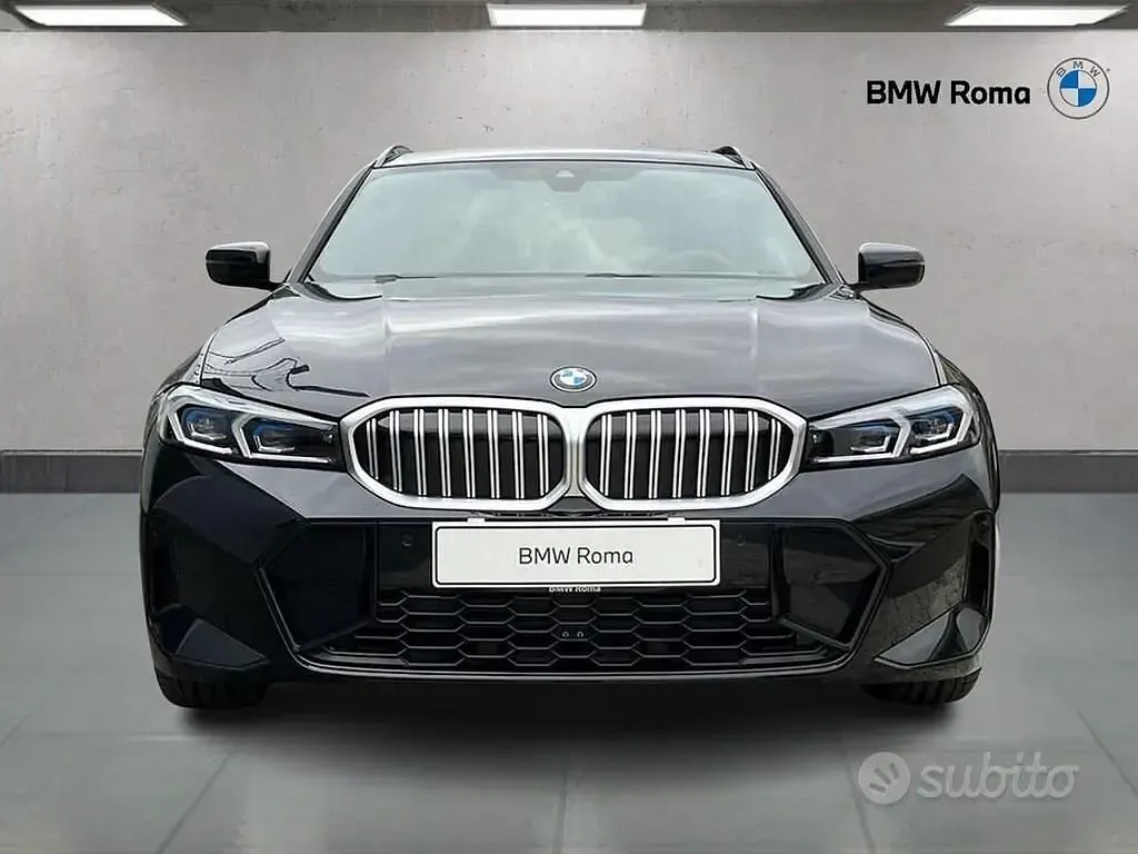Usata BMW 320e M Sport 190 CV (139 kW) 2025 Black sapphire metallic Station wagon