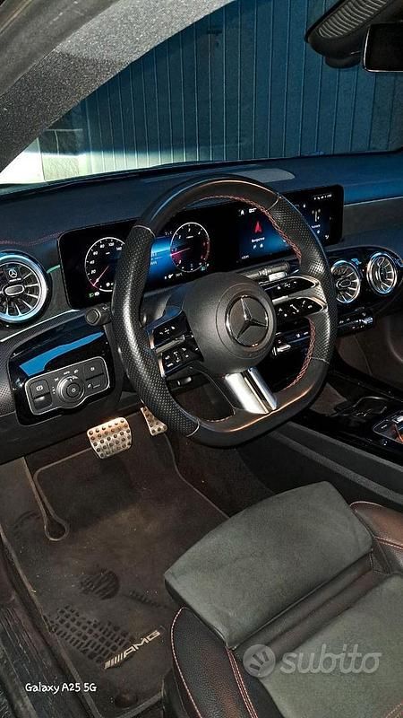 Usata Mercedes CLA200 Advanced 2024 Grigio Coupé