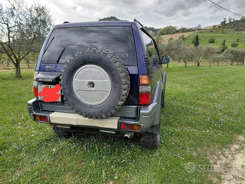 Usata Toyota Land Cruiser 125 CV (91 kW) 1998 Blu SUV
