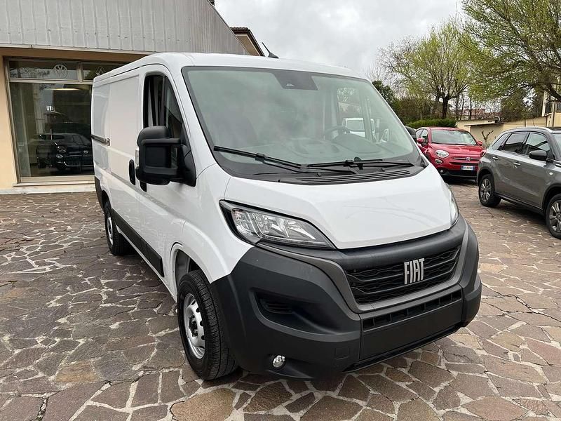 Usata Fiat Ducato 120 CV (88 kW) 2023 Bianco Furgone