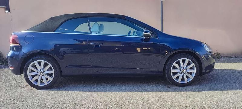 Usata VW Golf Cabriolet Highline 110 CV (80 kW) 2012 Blu/azzurro Cabrio