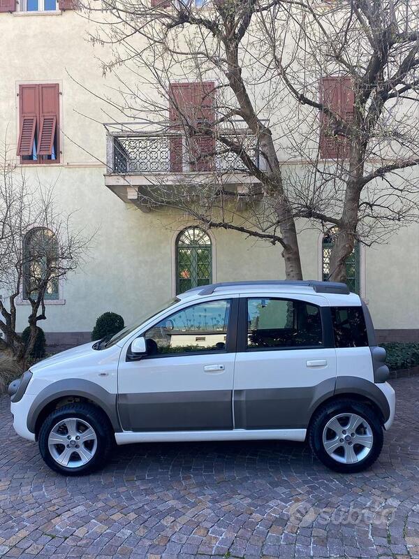 Usato 2012 Fiat Panda Cross Diesel (8.500 €)