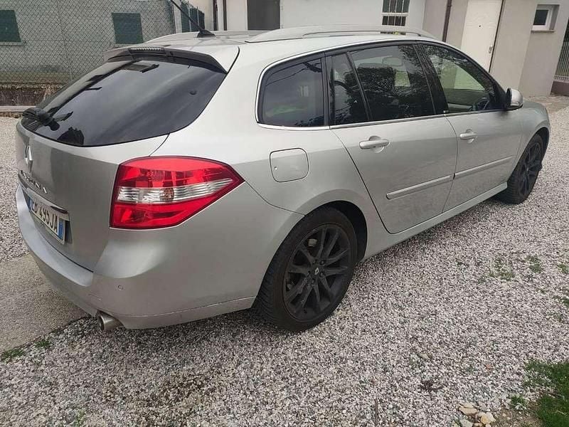 Usata Renault Laguna III 173 CV (127 kW) 2011 Station wagon