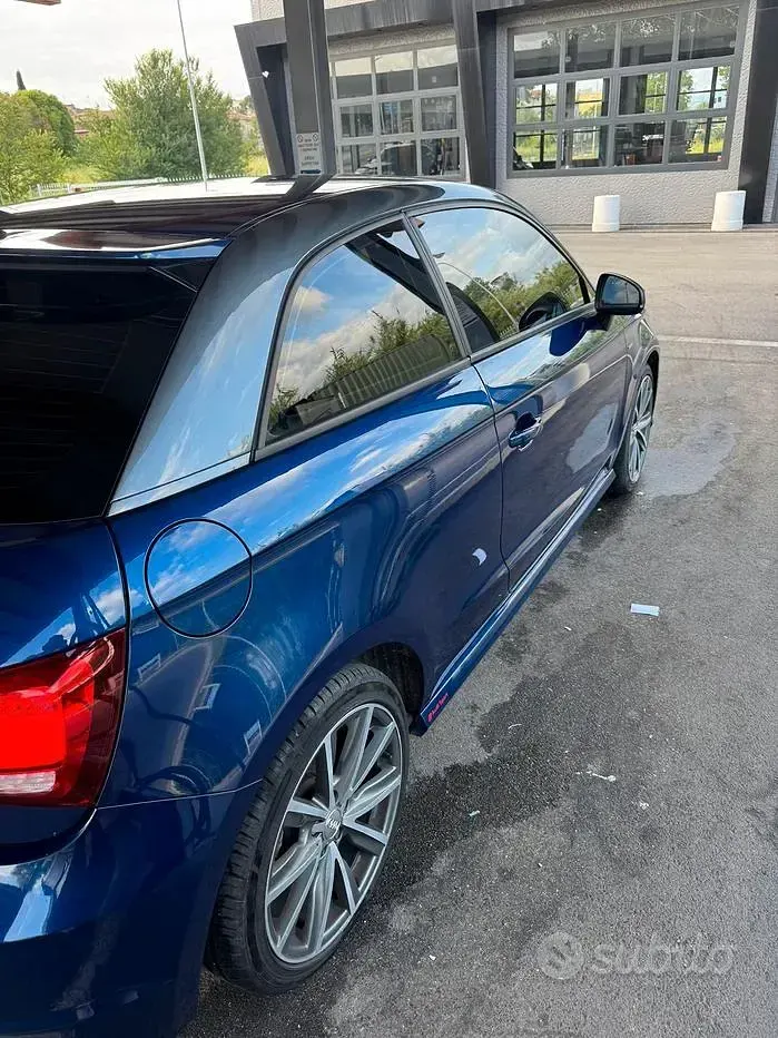 Usata Audi A1 90 CV (66 kW) 2017 Bluazzurro Utilitaria