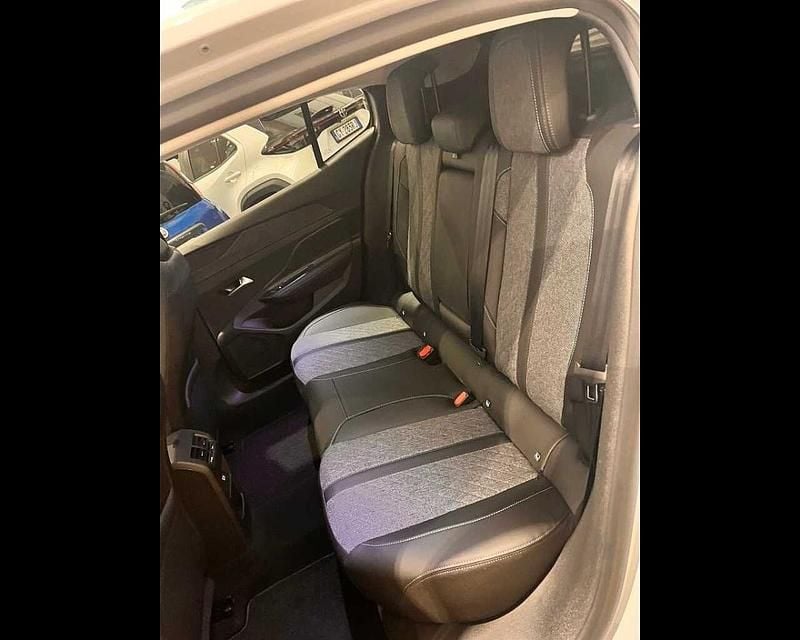 Usata Peugeot 408 Allure 131 CV (96 kW) 2024 Bianco SUV