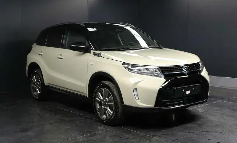 Nuova Suzuki Vitara Cool 110 CV (80 kW) 2026 Beige SUV