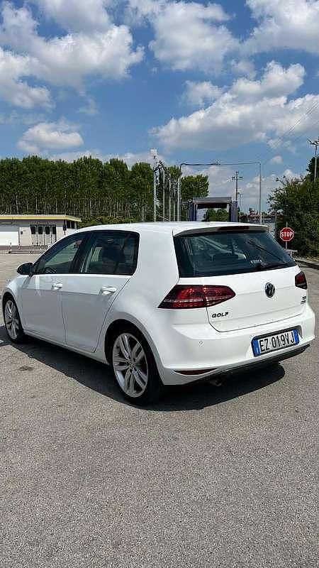 Usata VW Golf VII Comfortline 110 CV (80 kW) 2014 Bianco Berlina