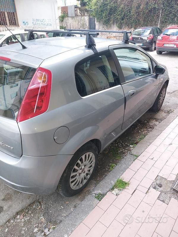 Usata Fiat Grande Punto 65 CV (47 kW) 2008 Grigio Utilitaria