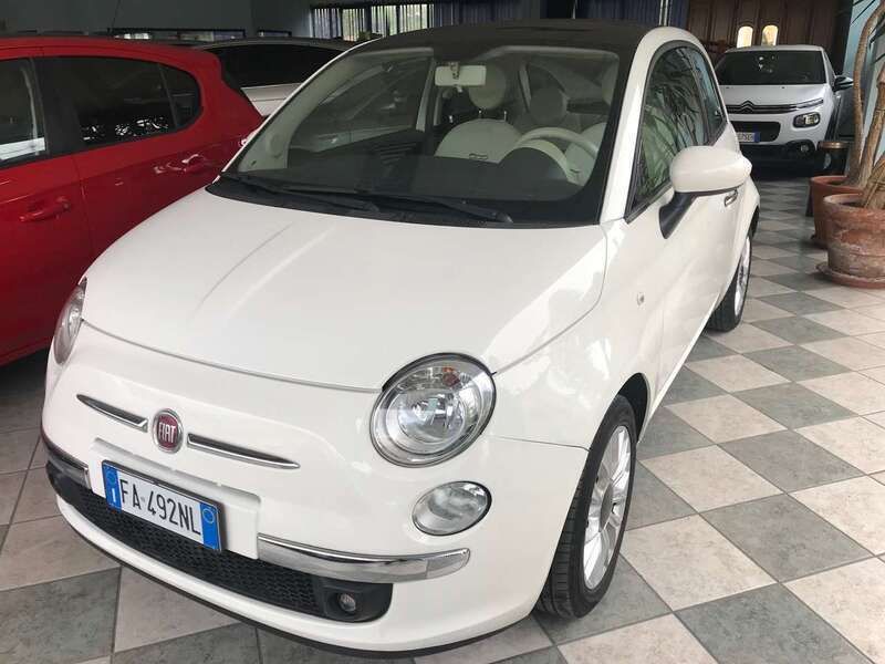 Usata Fiat 500 Lounge 95 CV (69 kW) 2015 Bianco Utilitaria
