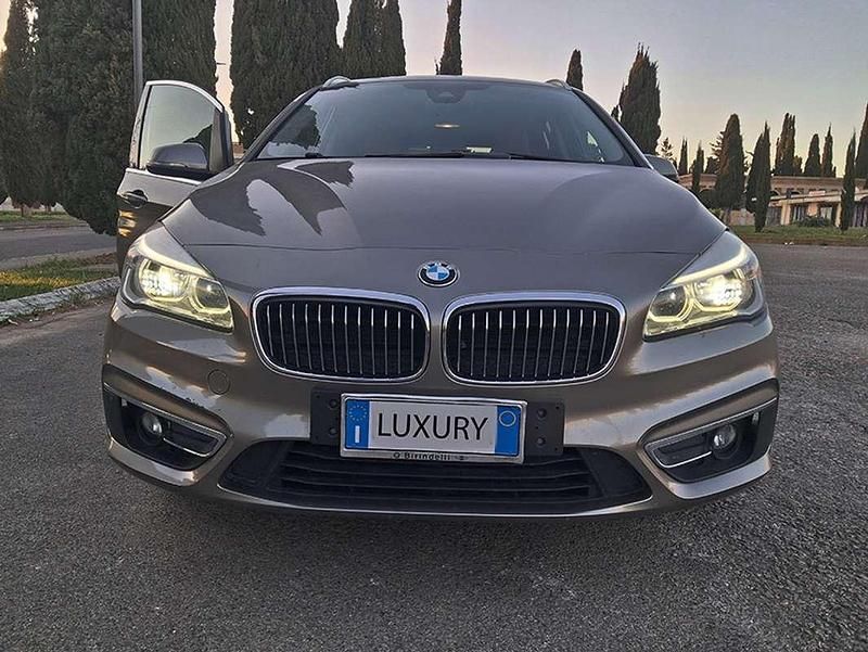 Usata BMW 218 Gran Tourer Luxury Line 150 CV (110 kW) 2016 Grigio Monovolume