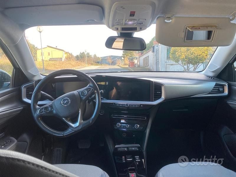 Usata 2021 Opel Mokka-e SUV | 14.000 € (Buon prezzo) - Immagine 1/4
