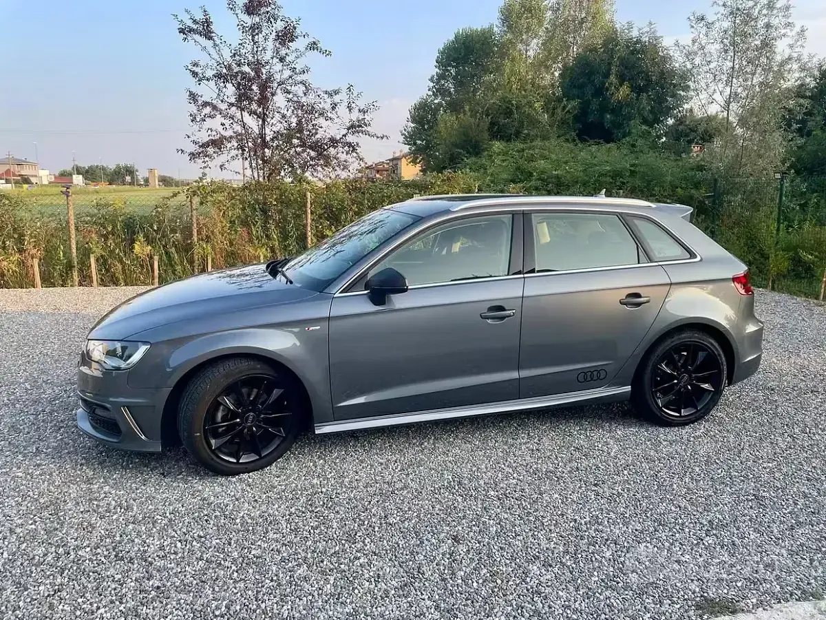 Usata Audi A3 S-Line 110 CV (80 kW) 2014 Berlina