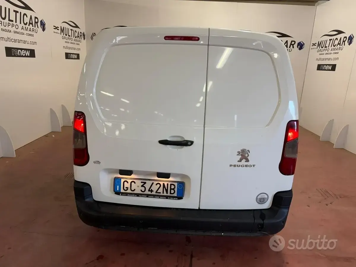 Usata Peugeot Partner S 102 CV (75 kW) 2020 Bianco Monovolume