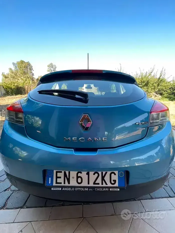 Usata Renault Mégane Coupé 110 CV (80 kW) 2012 Bluazzurro Coupé