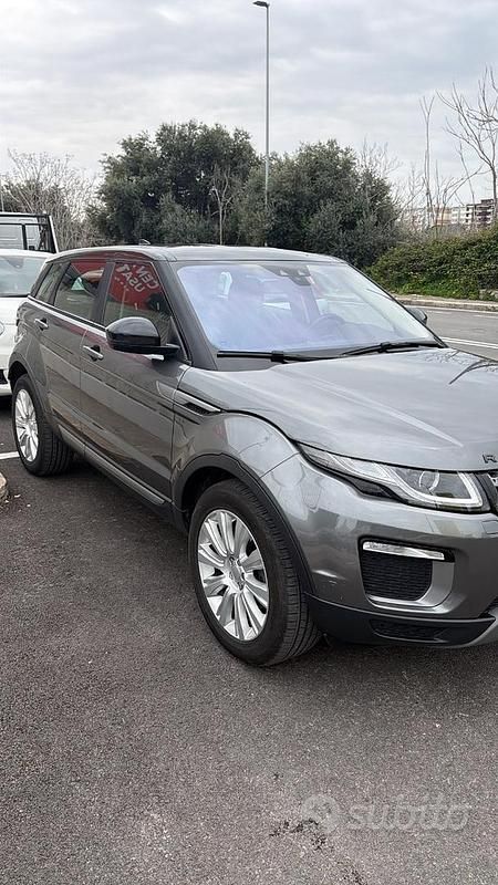 Usata Land Rover Range Rover evoque 150 CV (110 kW) 2017 Grigio SUV
