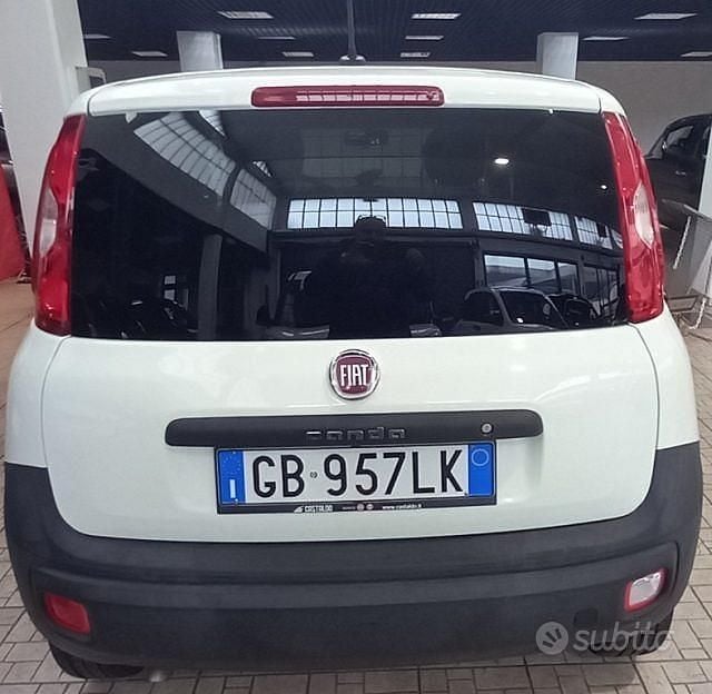 Usata Fiat Panda 4x4 Pop 86 CV (63 kW) 2020 Bianco Utilitaria