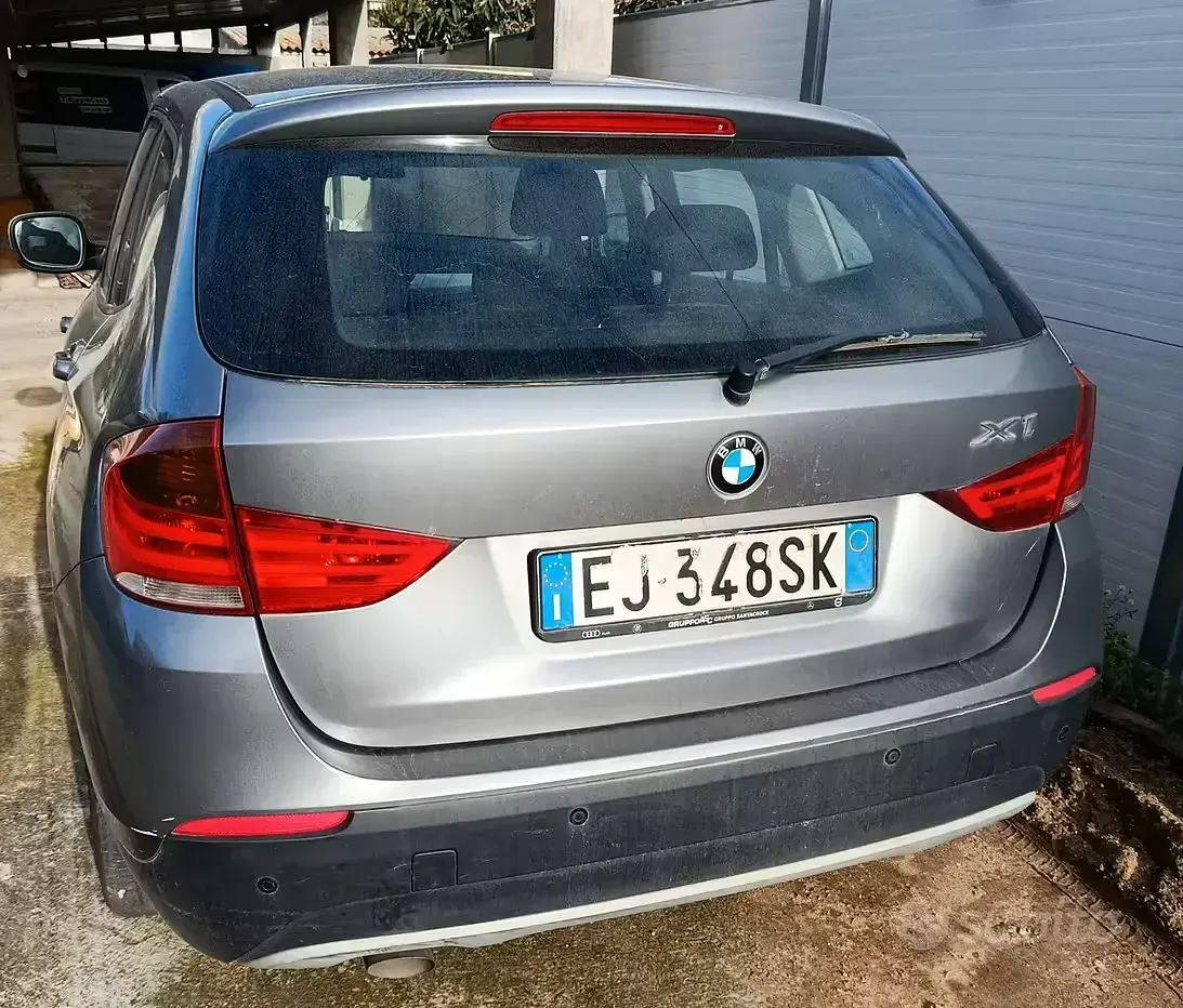 Usata BMW X1 143 CV (105 kW) 2011 Grigio SUV
