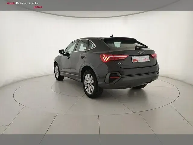 Usata Audi Q3 Sportback Business Plus 150 CV (110 kW) 2022 Nero mito metallizzato SUV