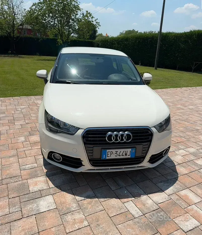 Usata Audi A1 86 CV (63 kW) 2012 Bianco Utilitaria