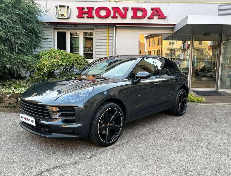 Grigio Usata 2019 Porsche Macan SUV | 42.300 € (Super prezzo) - Immagine 1/4