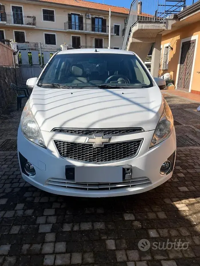 Usata Chevrolet Spark 68 CV (50 kW) 2012 Bianco Utilitaria