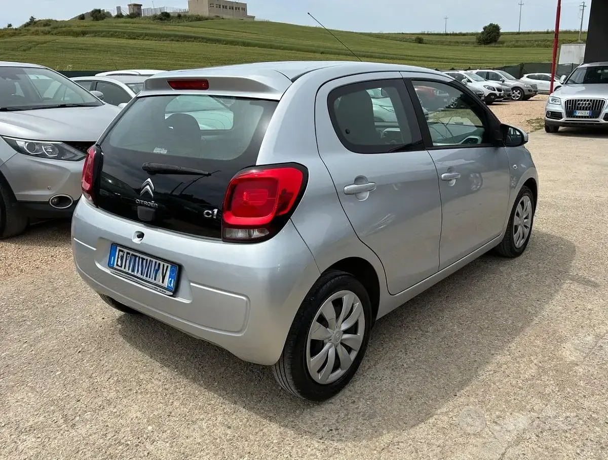 Second-hand Citroën C1 PureTech 82 CP (60 kW) 2015 Gri Hatchback