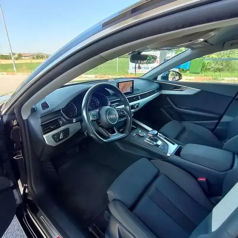Usata Audi A5 Sportback Sport 218 CV (160 kW) 2017 Utilitaria