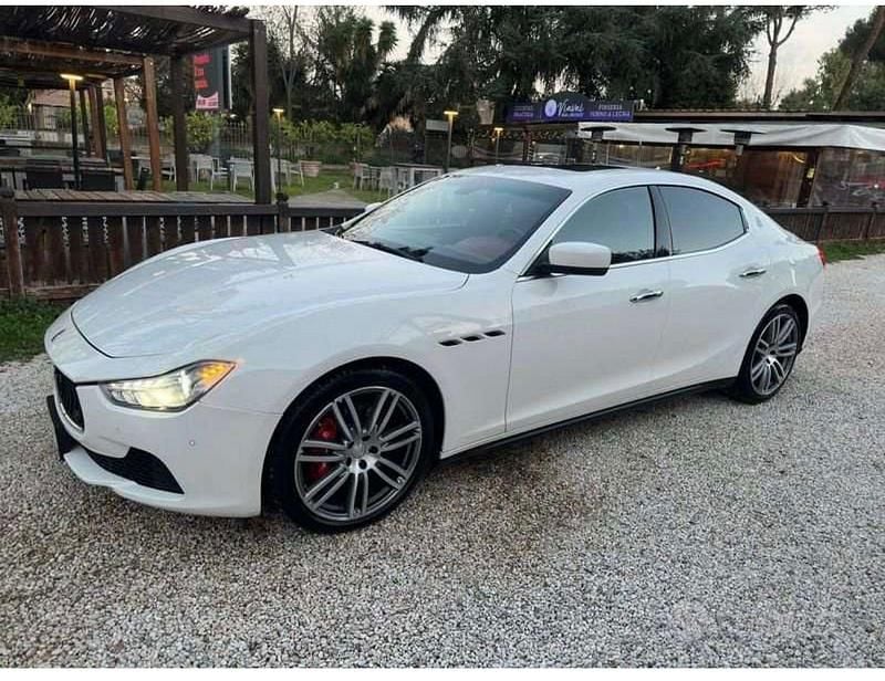 Usata Maserati Ghibli 250 CV (183 kW) 2015 Bianco Berlina