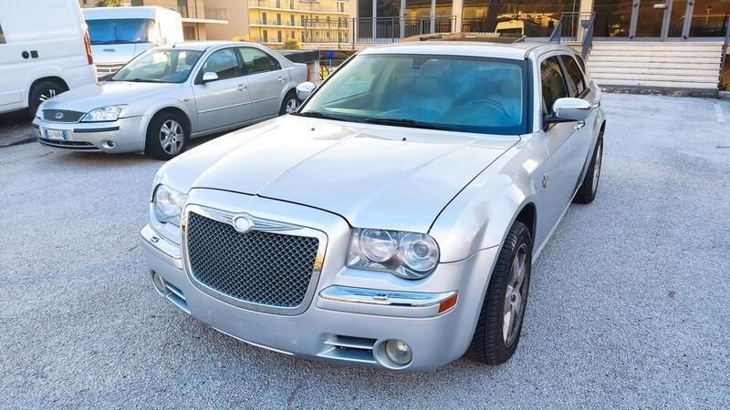 Argento Usata 2006 Chrysler 300C Touring Station wagon | 6500 € (Super prezzo) - Immagine 1/4