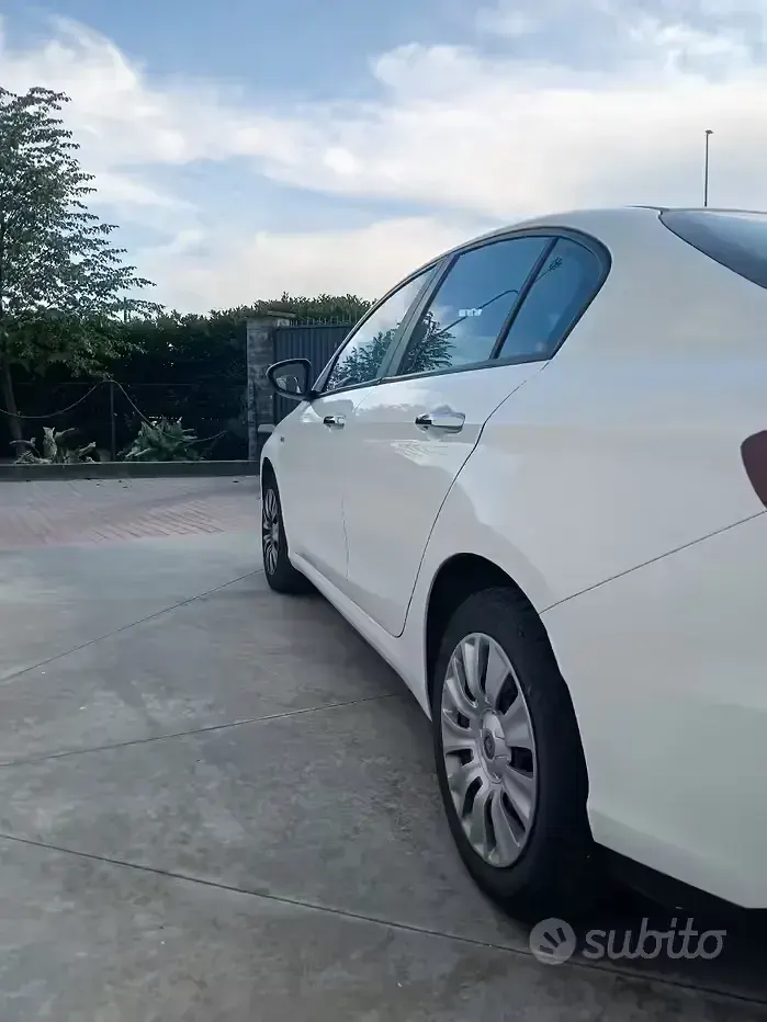 Usata Fiat Tipo 95 CV (69 kW) 2017 Bianco Berlina
