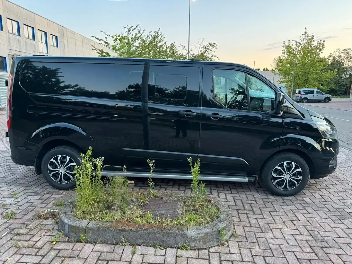 Usata Ford Transit Custom 170 CV (125 kW) 2019 Nero Berlina