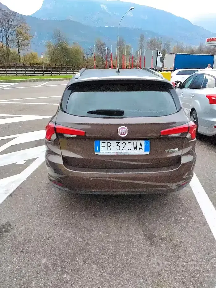 Usata Fiat Tipo 120 CV (88 kW) 2018 Station wagon