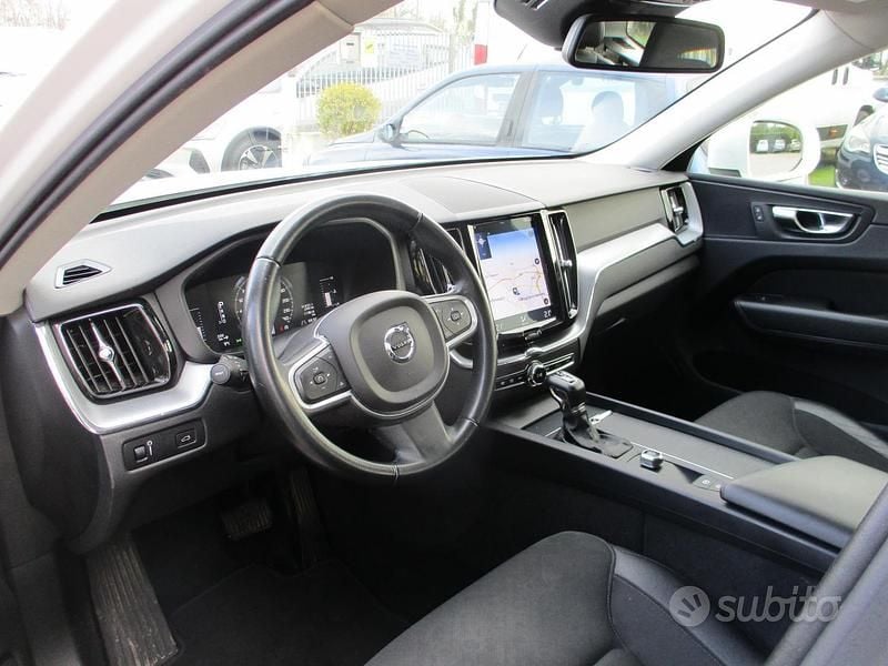 Usata Volvo XC60 Business Edition 250 CV (183 kW) 2019 Bianco SUV