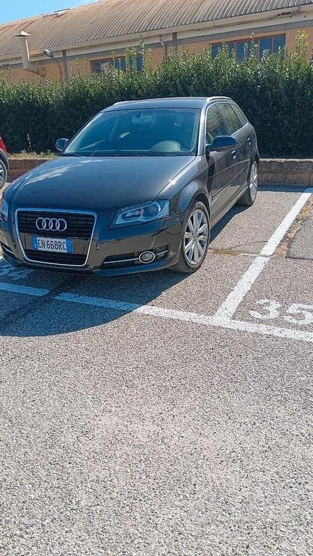 Usata Audi A3 105 CV (77 kW) 2012 Grigio Utilitaria