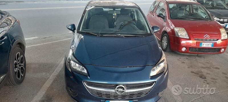 Usata Opel Corsa 2015 Blu Utilitaria