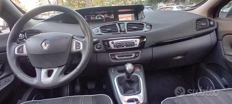 Usata Renault Scénic III 2012 Monovolume