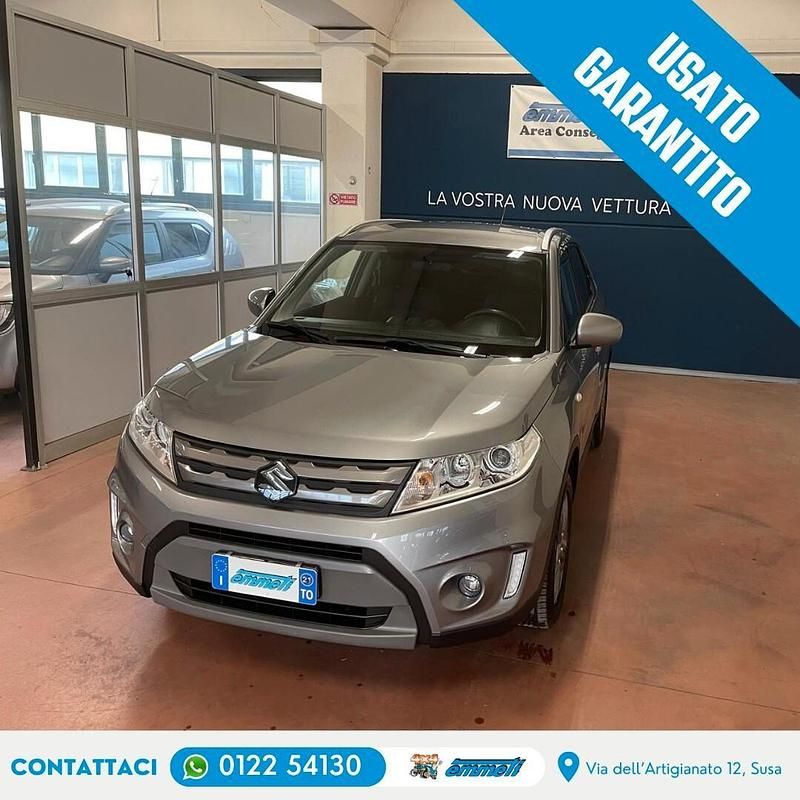 Grigio Usata 2017 Suzuki Vitara Cool SUV | 13.500 € (Buon prezzo) - Immagine 1/4