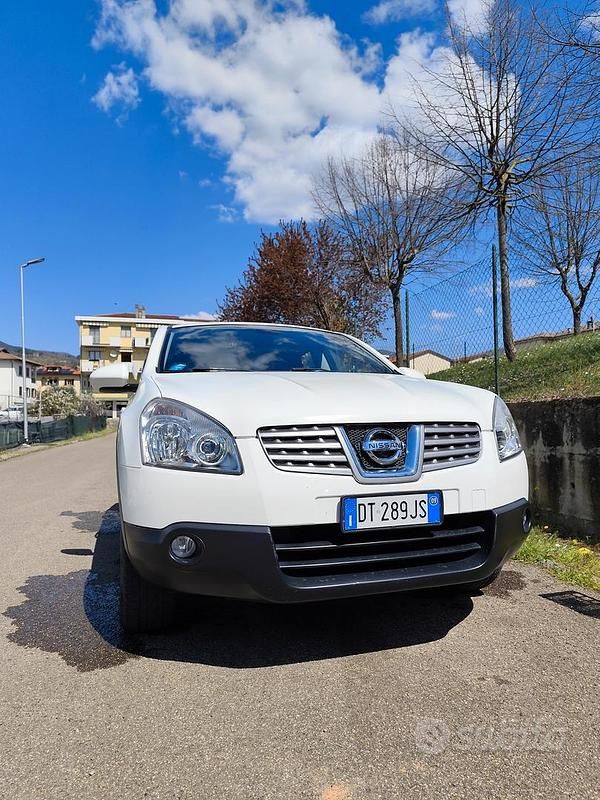 Usata Nissan Qashqai Acenta 117 CV (86 kW) 2008 Bianco SUV