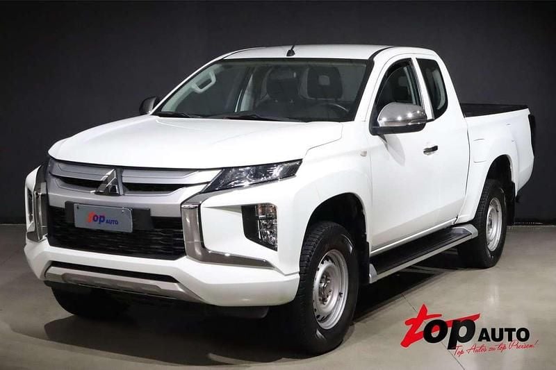 Usata Mitsubishi L200 150 CV (110 kW) 2019 Bianco Pick-up