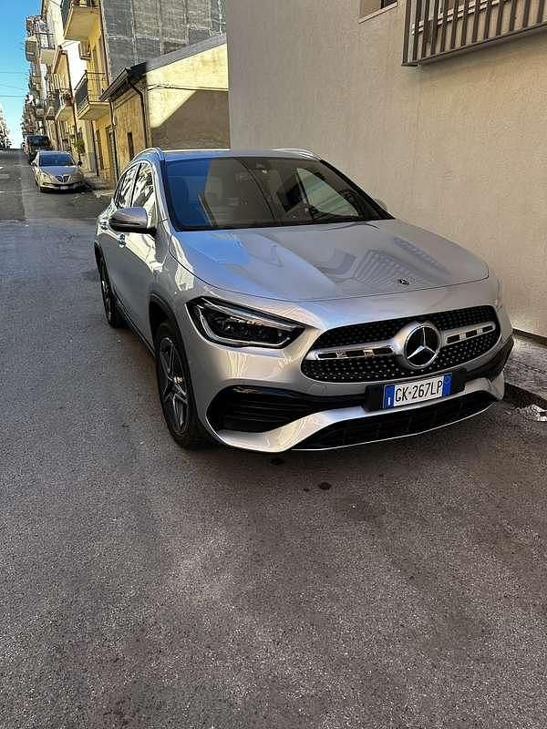 Usata Mercedes GLA250 Premium 160 CV (117 kW) 2022 SUV