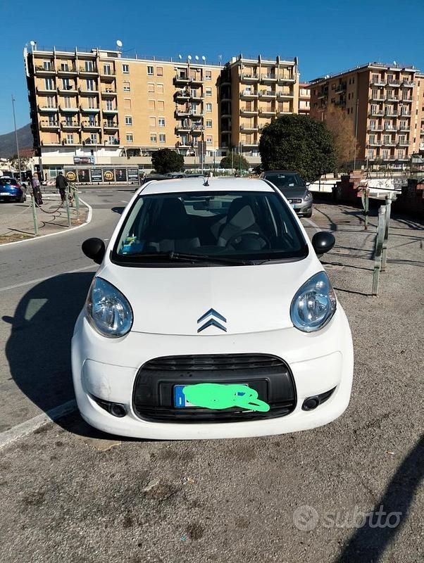 Usata Citroën C1 68 CV (50 kW) 2012 Bianco Utilitaria