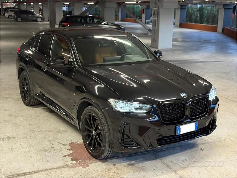 Nero Usata 2023 BMW X4 M Sport SUV | 48.890 € (Buon prezzo) - Immagine 1/4