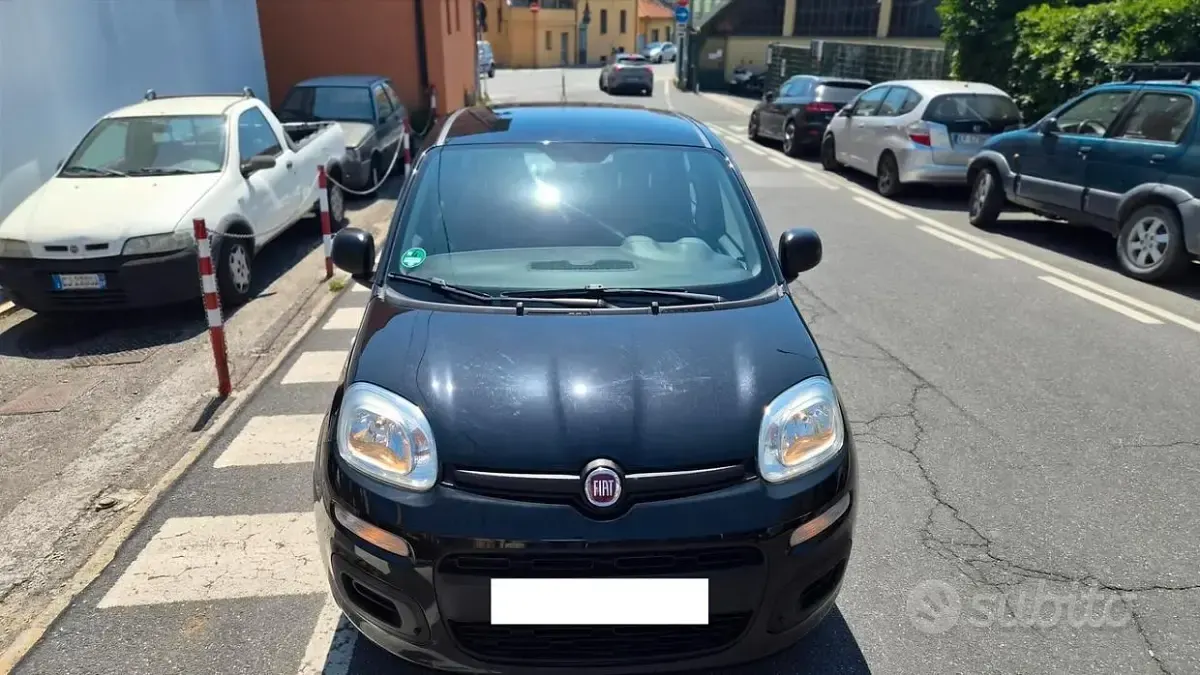 Usata Fiat Panda Easy 69 CV (50 kW) 2019 Nero Utilitaria