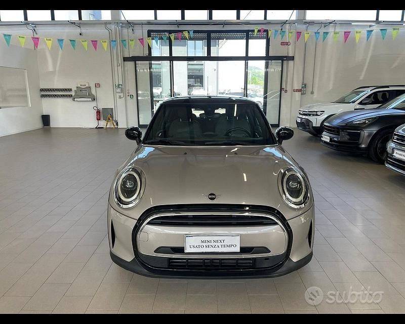 Usata Mini Cooper 136 CV (100 kW) 2021 Rosso Utilitaria