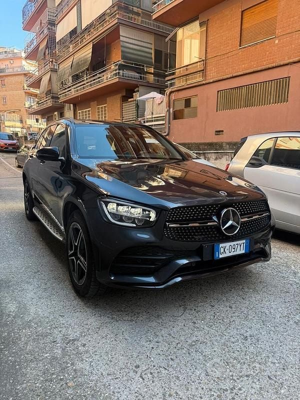 Usata Mercedes GLC220 Premium Plus 194 CV (142 kW) 2022 Nero SUV
