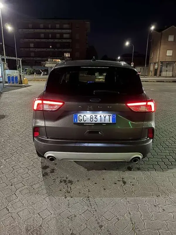 Usata Ford Kuga Titanium 150 CV (110 kW) 2020 SUV