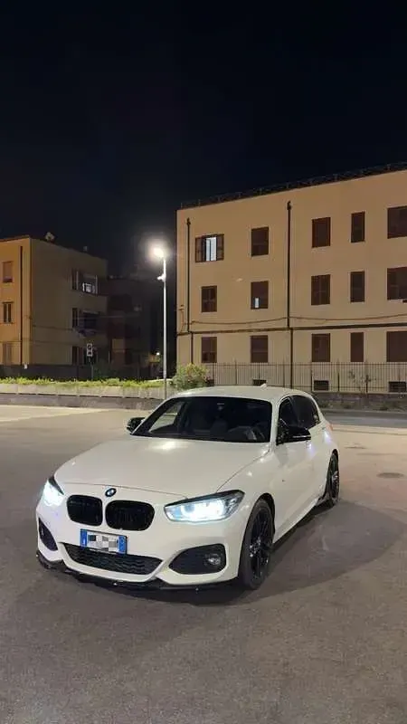 Usata BMW 116 Sport Line 116 CV (85 kW) 2018 Utilitaria