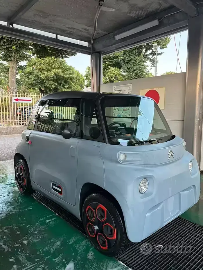 Usata Citroën AMI 2022 Grigio Utilitaria